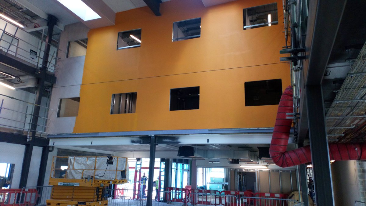 Pearse_Hamilton's tweet photo. And so ends another busy and productive week at #ChilternAcademy. Looking forward to another positive week next week! https://t.co/7Nq6Hbnpbx