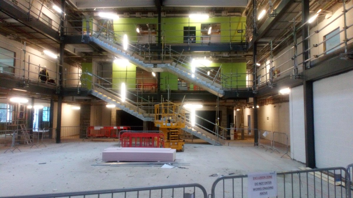 Pearse_Hamilton's tweet photo. And so ends another busy and productive week at #ChilternAcademy. Looking forward to another positive week next week! https://t.co/7Nq6Hbnpbx