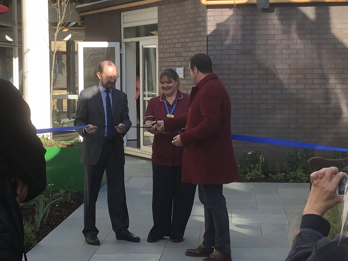 DanPBowyer's tweet photo. Great afternoon at the opening of a garden we designed for Charing Cross Hospital. You missed out on the champagne @FisherTomlin https://t.co/1LxgAtzJQw
