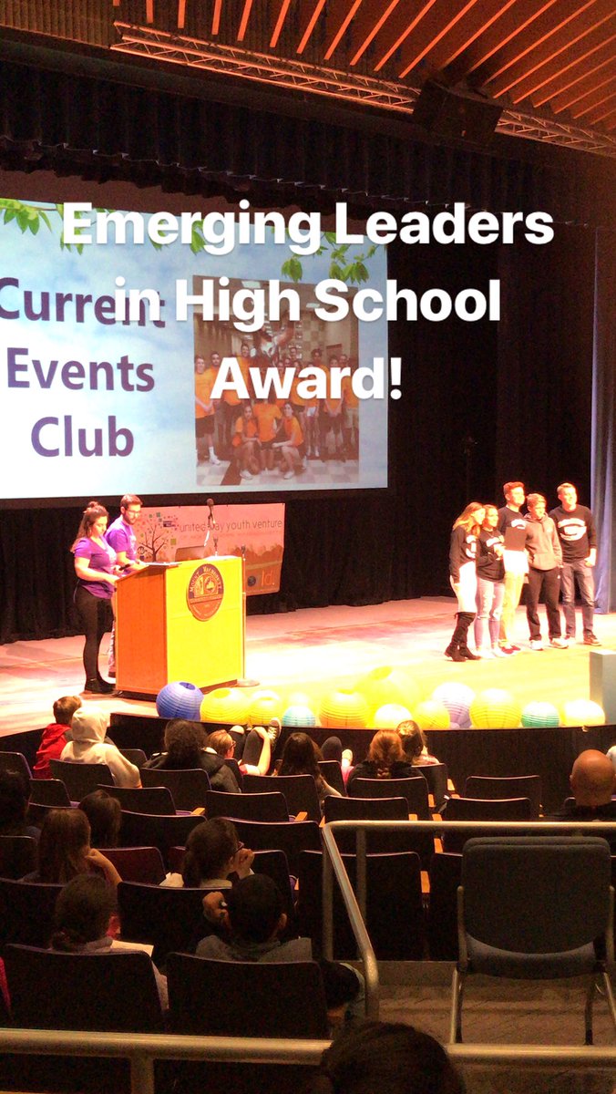 YouthVentureNCM's tweet photo. Winner of the Emerging Leaders of the Year award goes to @fitchburgceclub from @FitchburgPS https://t.co/6GUqBpON8q