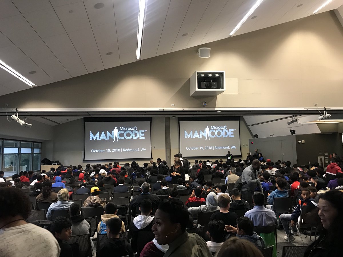 Afrotechnician's tweet image. We here #microsoft #mancode