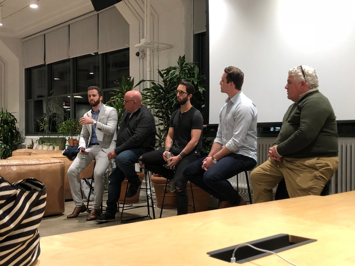 Big thanks to <a href="/JasonNabilMalki/">Jason Malki</a> &amp; <a href="/StrtupBoost/">StrtupBoost</a> for hosting the How to Launch a Startup event.

Great job to the panelists <a href="/Cotagonist/">Cody Musser ⚔️</a>, Chad Schofield (<a href="/BoxCLogistics/">BoxC</a>), <a href="/sorin_dave/">Dave Sorin</a>, &amp; <a href="/MikeGlaicar/">Mike Glaicar</a>