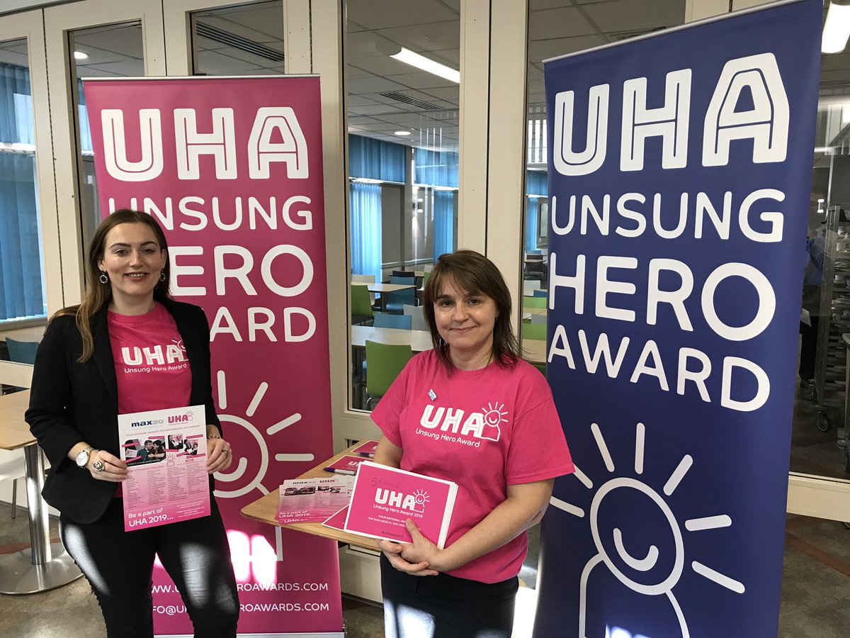 TheCountessNHS's tweet photo. It was a pleasure to welcome Tracy and Laura from @UnsungHeroAward today, highlighting the great work done by non-clinical #NHS staff. They met our own 2018 winner @helennowa and took a tour of our award-winning Catering Dept #UHAwards19 #TeamCountess https://t.co/Fgt3TQeglv