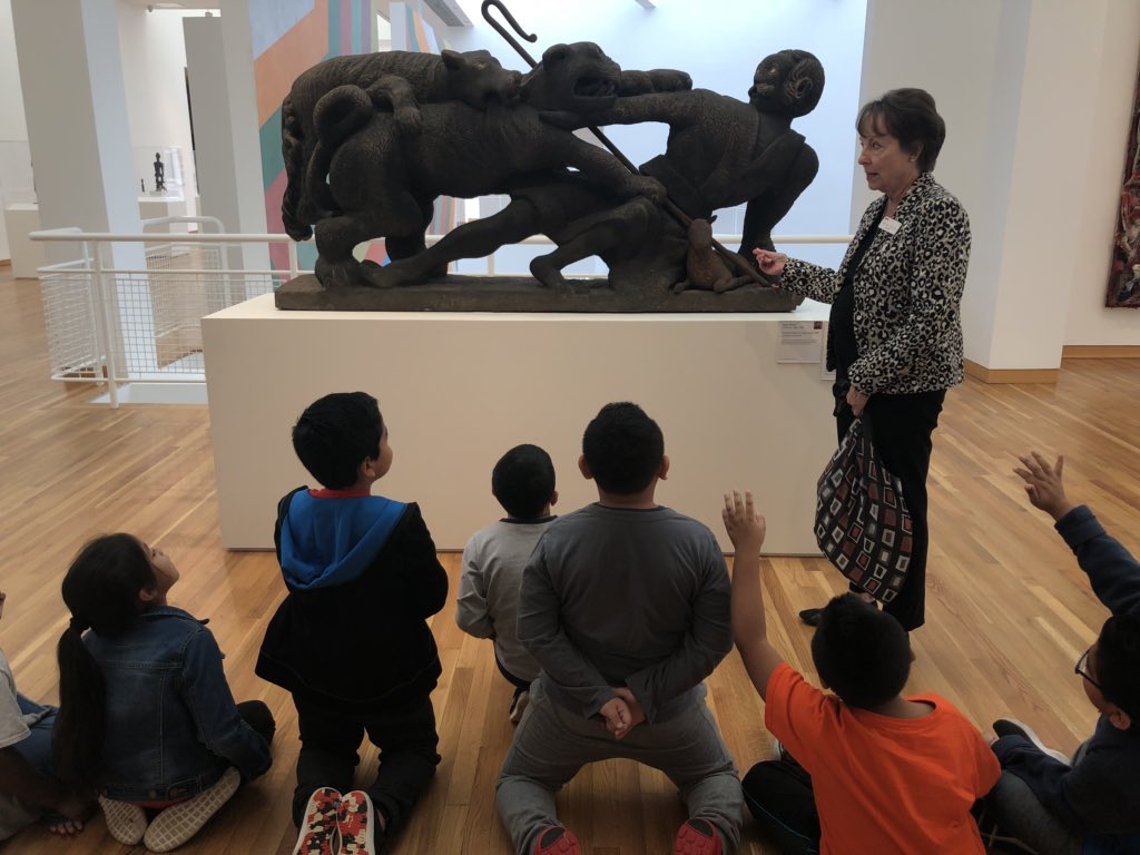 OakleysClass's tweet photo. Animals in art! Great job students being engaged and representing Vickery mill! @vickerymill @FultonCoSchools #artaccessgrant https://t.co/4TEeLfUMxK