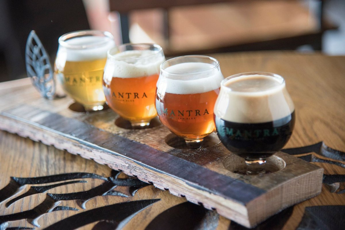 PuckettsTrolley's tweet photo. We're heading to @MantraBrewing for another #foodtruckFriday this afternoon from 4-9p! Come get the weekend started with great Southern bites and delicious beers!🙌🎉 https://t.co/aLZlgkhfHC