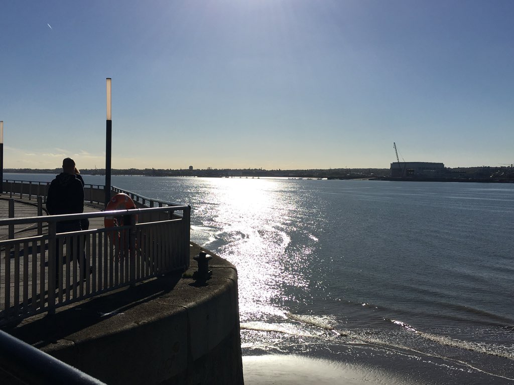 Just returned home from #PLSAannual.  Feeling reflective on the journey home following a very compelling analysis from <a href="/AndrewMarr9/">Andrew Marr</a> about the impact of the BREXIT vote on UK politics and what the future may hold.