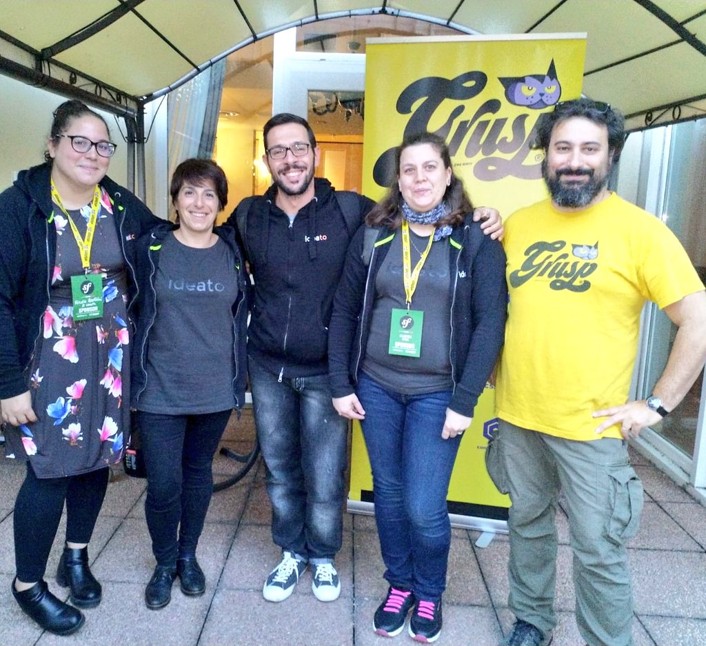 ideato's tweet image. Stessa storia, stesso posto, stesso bar 🎶
Il #symfonydayit è finito ma noi ci rivediamo tra una settimana al @containerdayit, tu ci sarai?
#lifeinideato #php #aws #symfony