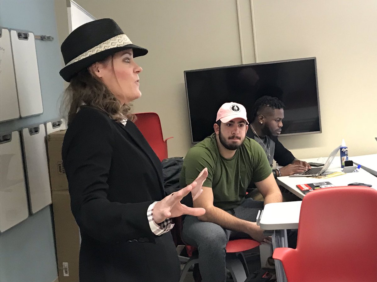 nude-talking-audio-with-video