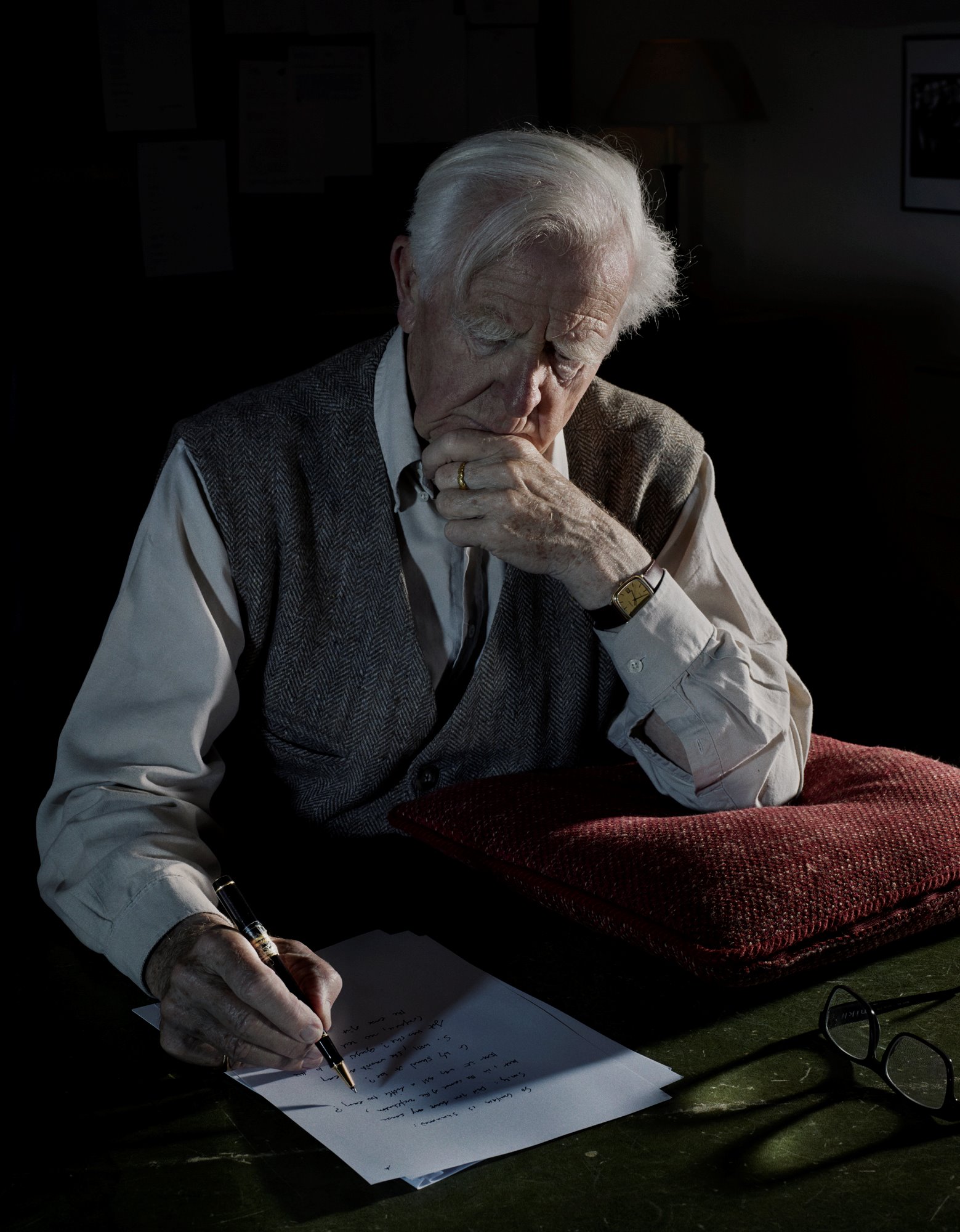 Happy Birthday to John Le Carré. The Little Drummer Girl starts airing soon on the BBC. Portrait by 