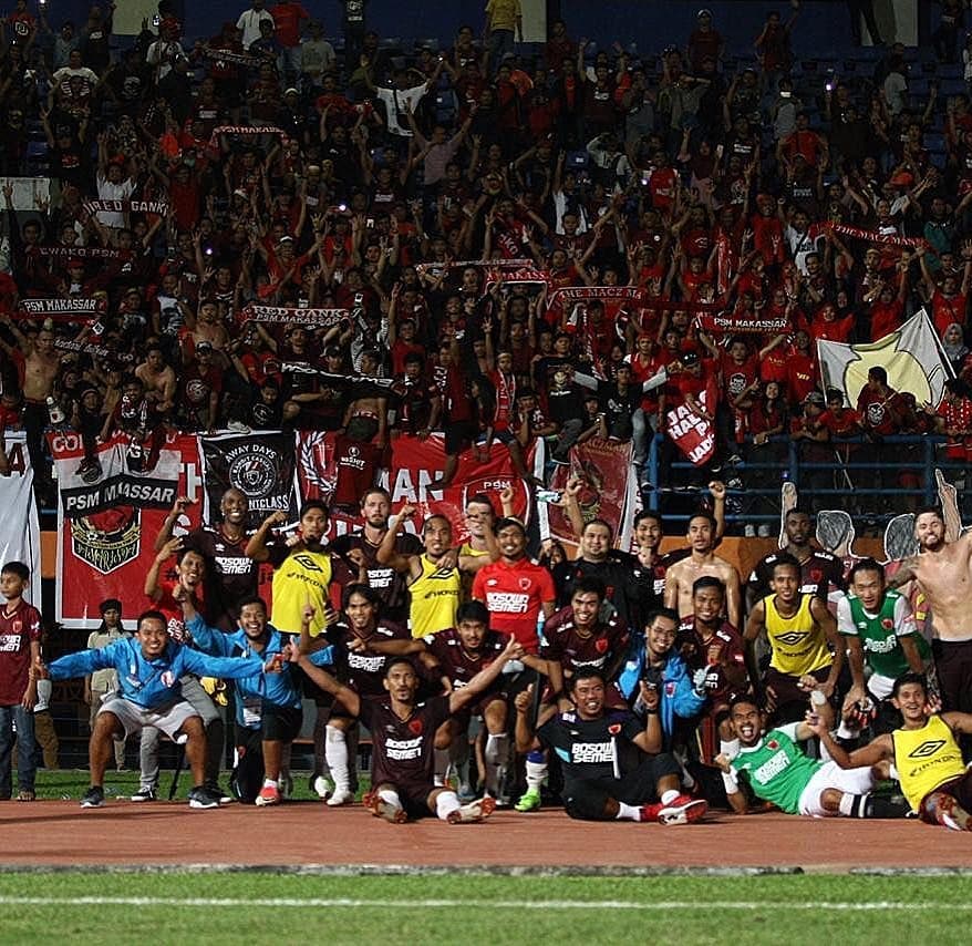 KITA PSM 
Nama Komunitas/ organisasi suporter PSM Boleh Beda , Namun Tujuan Kita Semua Sama dengan mewujudkan mimpi Menjadi nyata Juara..EwakoPSM  @Maczman_Ori  <a href="/LAJaslina/">LaskarAyamJantan</a> <a href="/PSMFANS1915/">PSM FANS 1915</a>  <a href="/VIPSelatan/">KVS</a> <a href="/kvu_mksr/">Komunitas VIP Utara</a> <a href="/gue_psm/">SUPORTER PSM JABODETABEK</a>  <a href="/nakkepsm/">nakke PSM MAKASSAR</a>
( Pict Ig dgbuje )