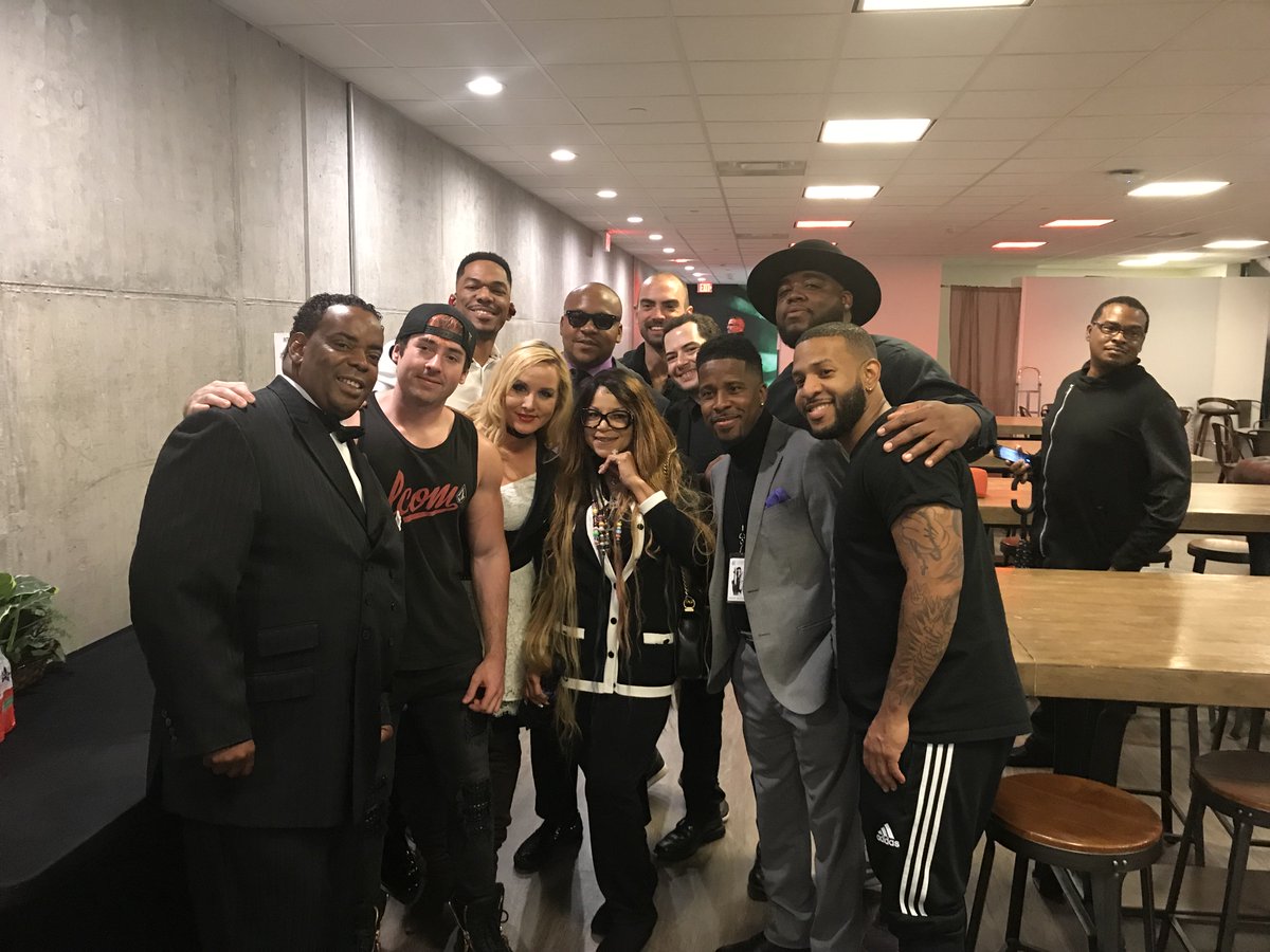 Tyka Nelson tweet media