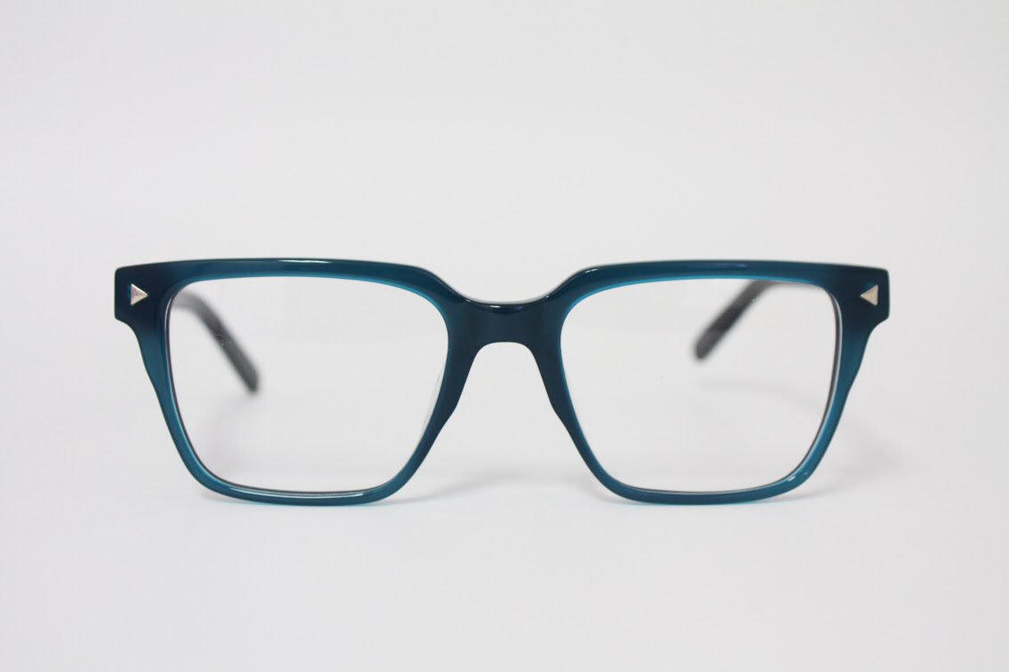 OptiplusVe's tweet photo. [Nueva línea de lentes Optiplus]. >> ACERA.
#optica #Optiplus #lentes #acera #lentesdesol https://t.co/CmzS8jMeTc