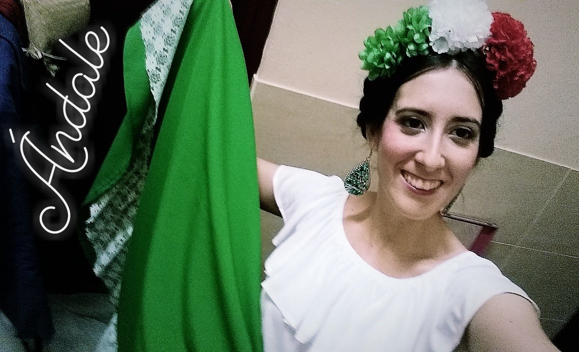 carovargasmusic's tweet photo. Esto acaba de empezar 🇲🇽💃😊 #CocoelMusical https://t.co/OaRl1xse6k