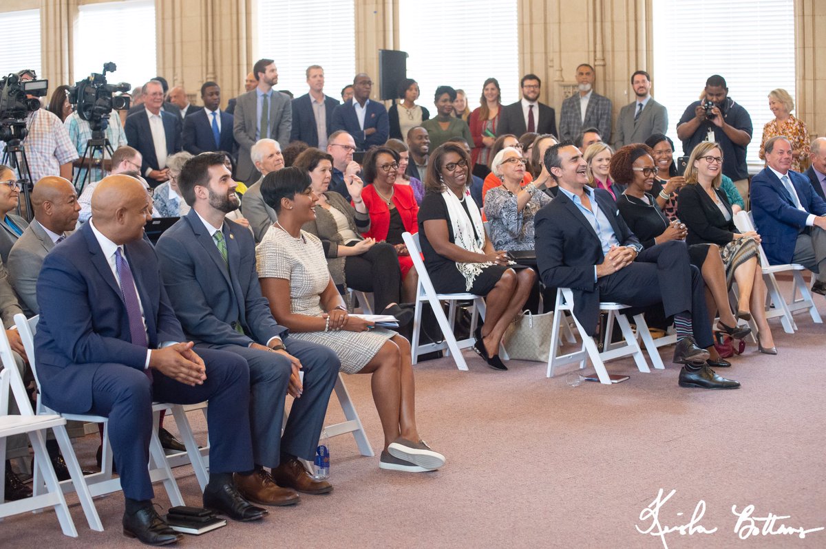 KeishaBottoms's tweet photo. We have appointed Atlanta’s first Chief Housing Officer. @Terrimlee’s extensive experience and deep understanding of our communities will ensure our dreams of equity and affordability become a reality. #OneAtlanta #HouseATL https://t.co/6VrbtzGxhg