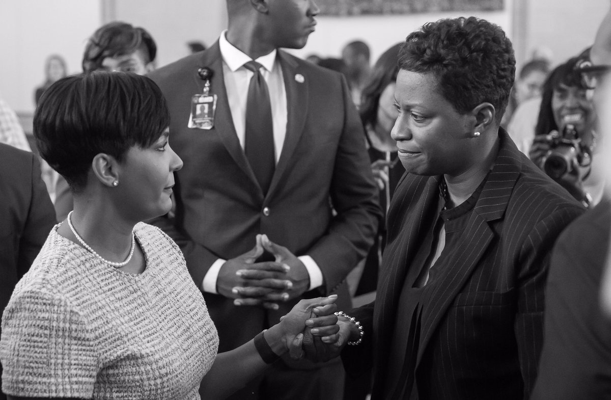 KeishaBottoms's tweet photo. We have appointed Atlanta’s first Chief Housing Officer. @Terrimlee’s extensive experience and deep understanding of our communities will ensure our dreams of equity and affordability become a reality. #OneAtlanta #HouseATL https://t.co/6VrbtzGxhg