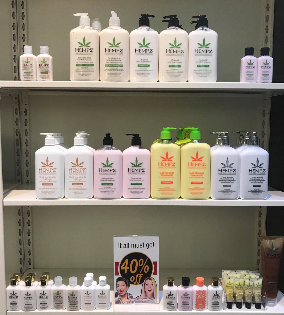 glamsecretsNB's tweet photo. Keep your skin soft this winter with Hempz body lotions. 40% off - Only while quantities last.
Cet hiver, protegez et hydratez votre peau avec les soins de peau Hempz. Maintenant en rabais de 40%.

#hempz #winterblues #softskin https://t.co/jlg1d3SbyC