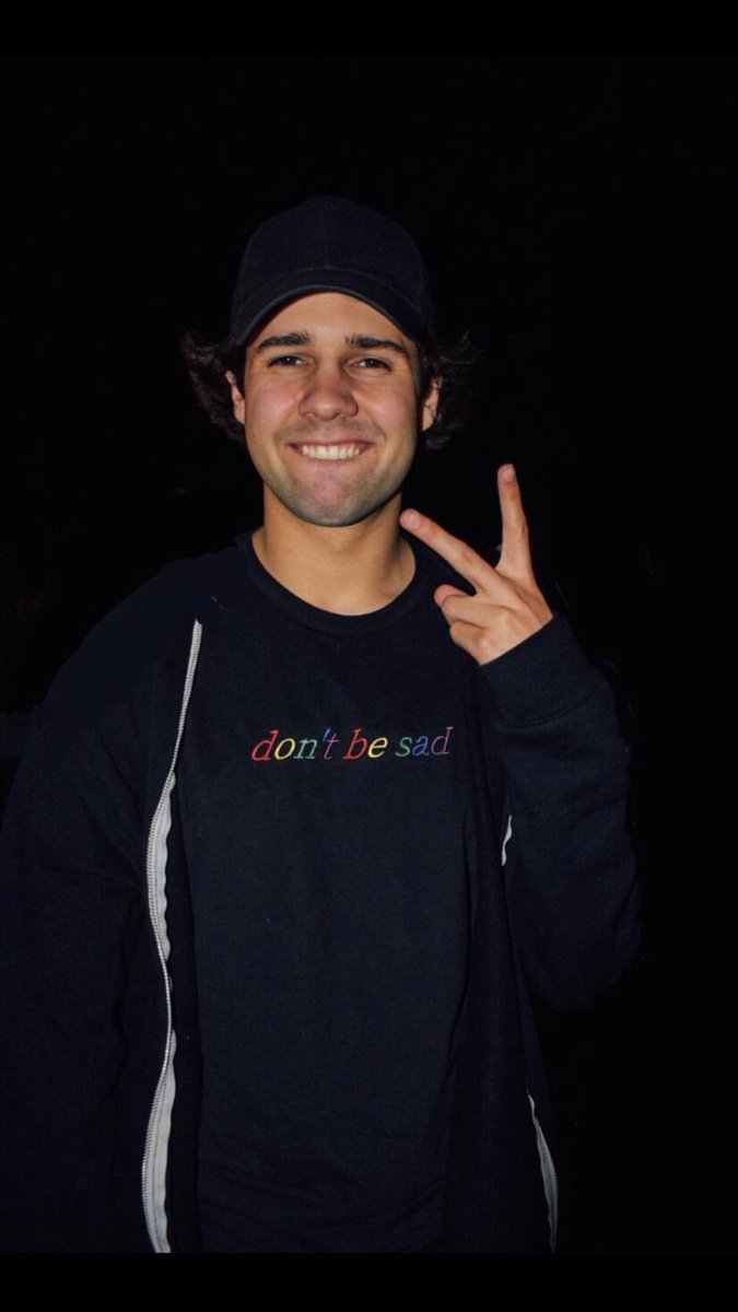 vlogssquads's tweet photo. TODAY IS THE LAST DAY YOU CAN VOTE
#Davidforstreamys  
This dude deserves so much. he’s one of the most dedicated creators, even though he makes barely any money he still works his ass off for us all so we enjoy his amazing content. 
Thank you David https://t.co/hBNWK3C6ZF