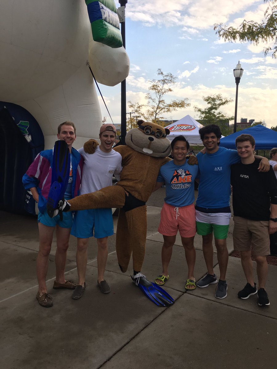 We'd like to give a huge shout out to Phi Mu, Theta Chi, and Lambda Delta Phi for a fun Homecoming week and taking home FIRST PLACE! 

As always, thank you to all the Alumni who came by the house. Great to have you all back. 
#Fratatoullie #FFTHF