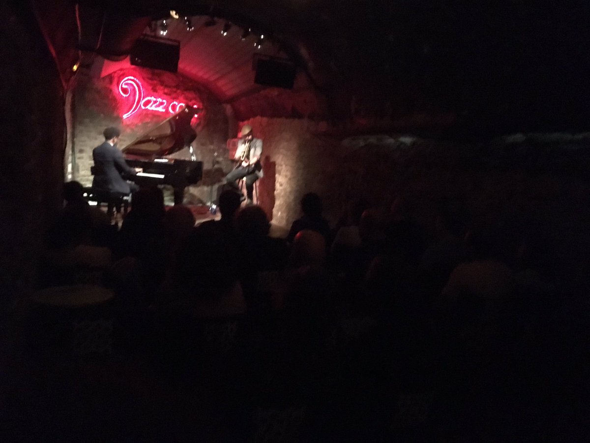 Un cop més hem vibrat a la @jazzcava, avui amb @AruanOrtiz i @raynaldcolom, un concert dels que queden marcats,, brutal! #jazz #osona #jazzosona #jazzcava