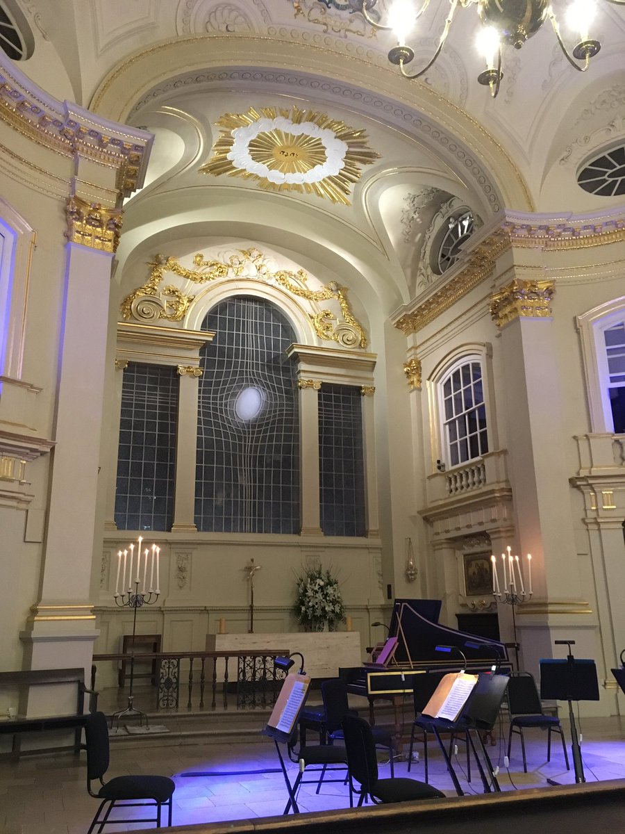 HistoricalHippo's tweet photo. Evening in London and a concert at #StMartininthefields a favourite place for cheap coffee and lunch in my youth! @Nilpferd88 #dadis70 #Vivaldi4seasons https://t.co/sR2satapSm