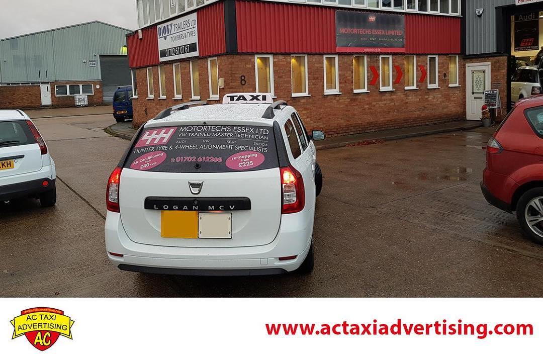 On your advert, try to avoid using coloured wrting as this can be difficult to read
#advert #tip #business #southend