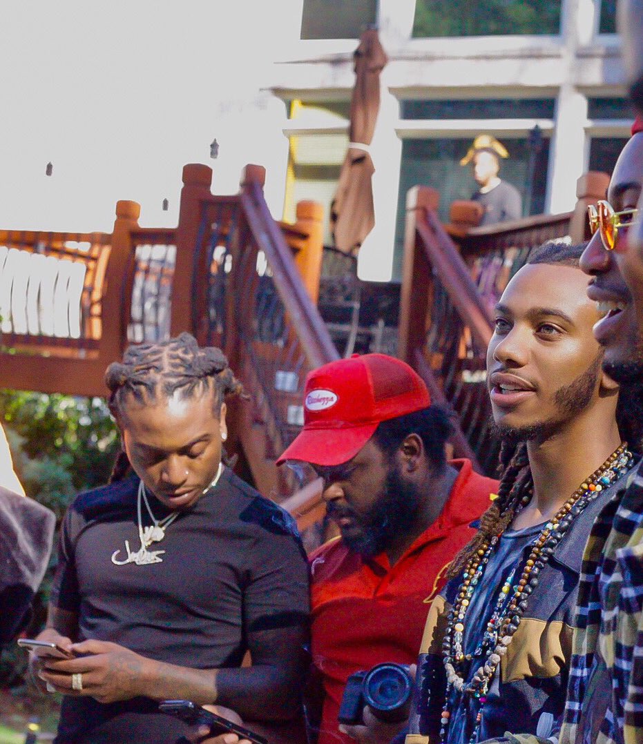 ISSAIAM's tweet photo. NONE OF YOUR FRIENDS BUSINESS !! #Quemix3 #FYB https://t.co/Rlu6lPMGvE