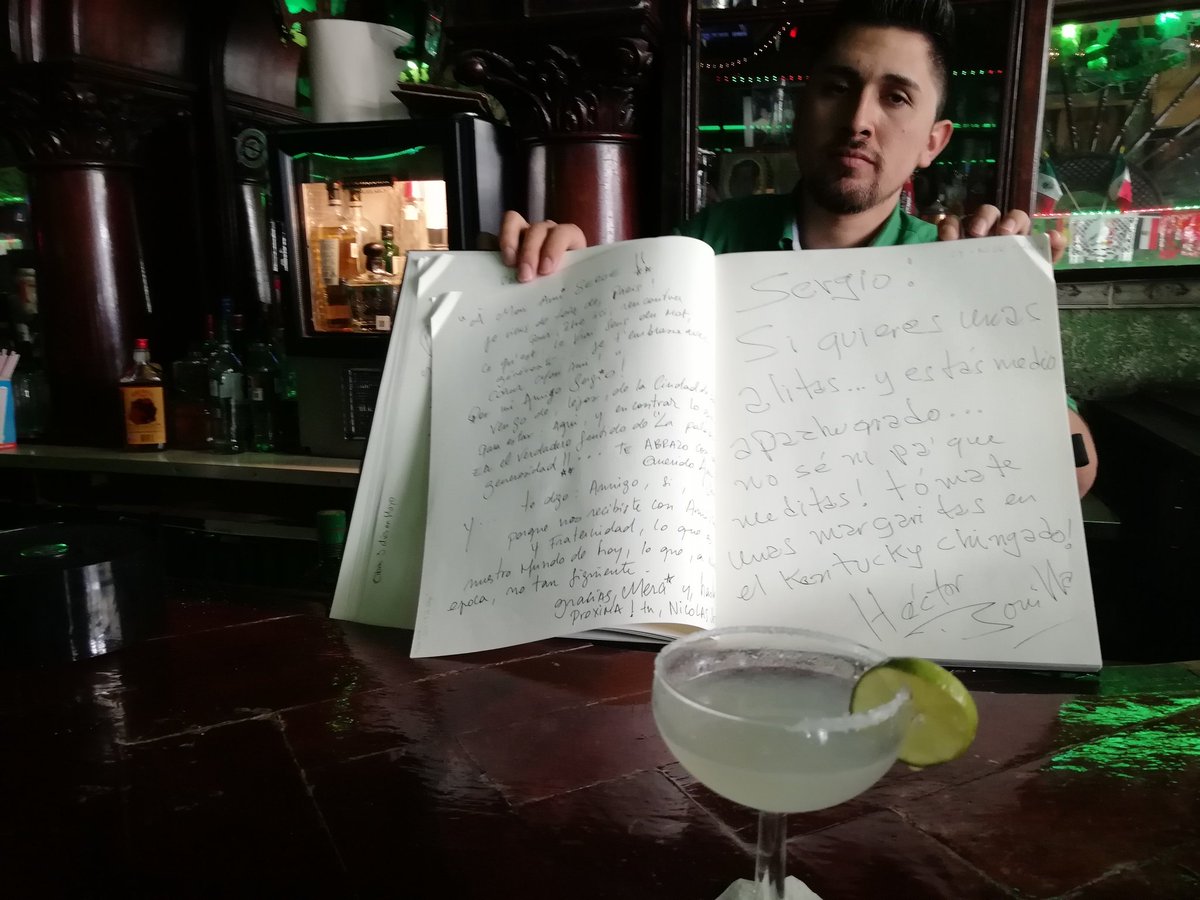 el_souvenir's tweet photo. El Bar Kentucky en Ciudad Juárez es un sitio obligado de visita, pues fue aquí donde se creó la margarita, famosa bebida a base de tequila, limón y sal @visitajuarez @VisitaChihuahua #OneRegionOneTable https://t.co/vEM2bT2zHp