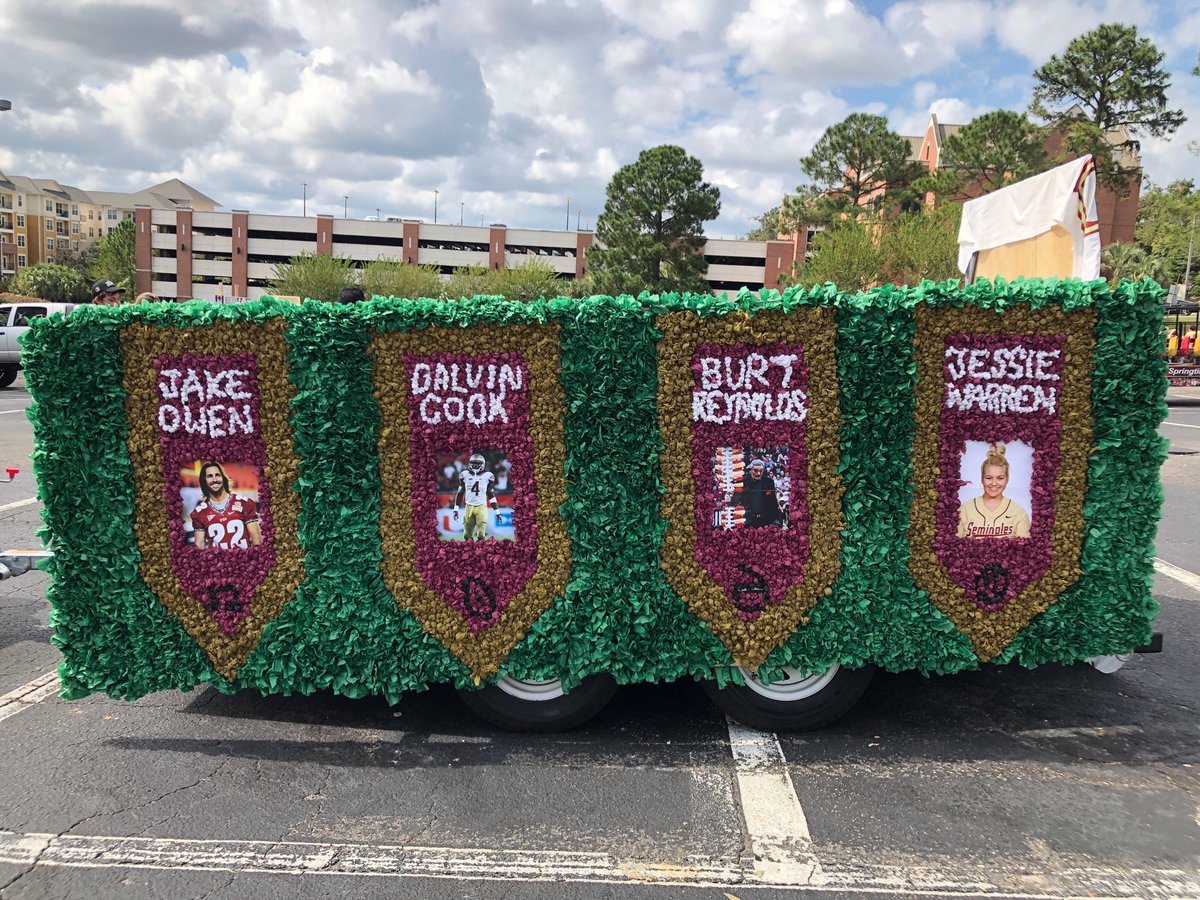 FSUAlumni's tweet photo. ‘FSU Legend’ float https://t.co/tBGYp7dQUT