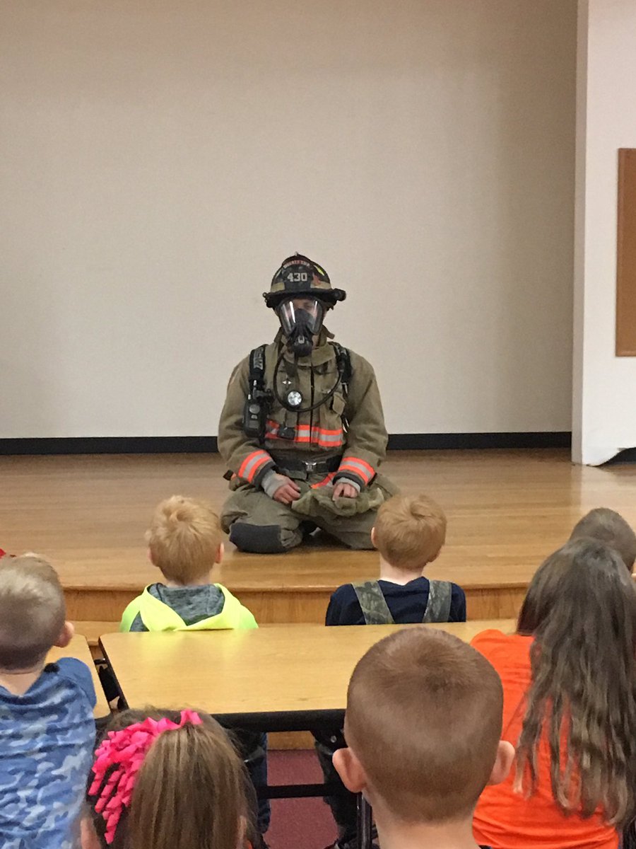 Thank you <a href="/LibertyTwpFD/">Liberty Township Fire Department</a> for coming out and talking to us today! #LPSelma
