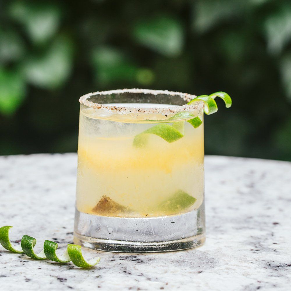 FourSeasonsES's tweet image. 4 exclusivos cócteles que sólo podrás encontrar en @FSCasaMedina. 
¡Tienes que venir a probarlos! buff.ly/2mAXBxn #FelizViernes #FSCasaMedina #Bogotá #Drinks