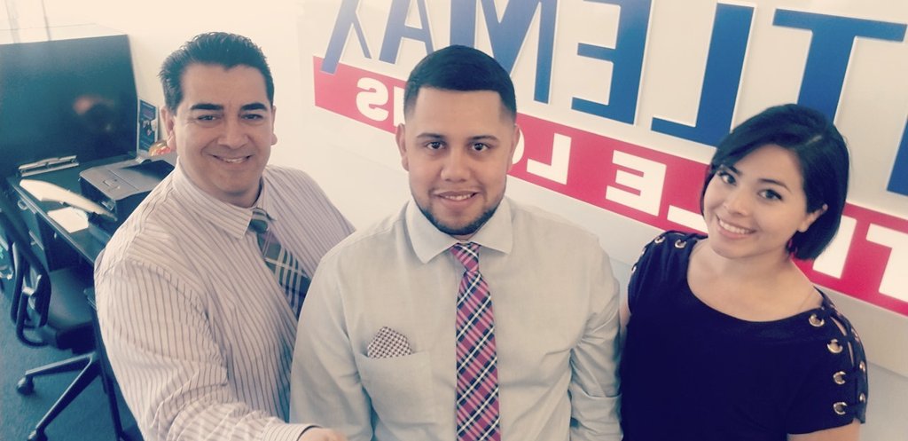 Hi @OBielss!! Team Arleta showing that #TMXCares  supporting  #DomesticViolenceAwareness Month by wearing #Purple  #NoMoreVictims #SupportingSurvivors
#ShowO @Omajo5 @Michael10121430 @richstacy4 @ted_helgesen