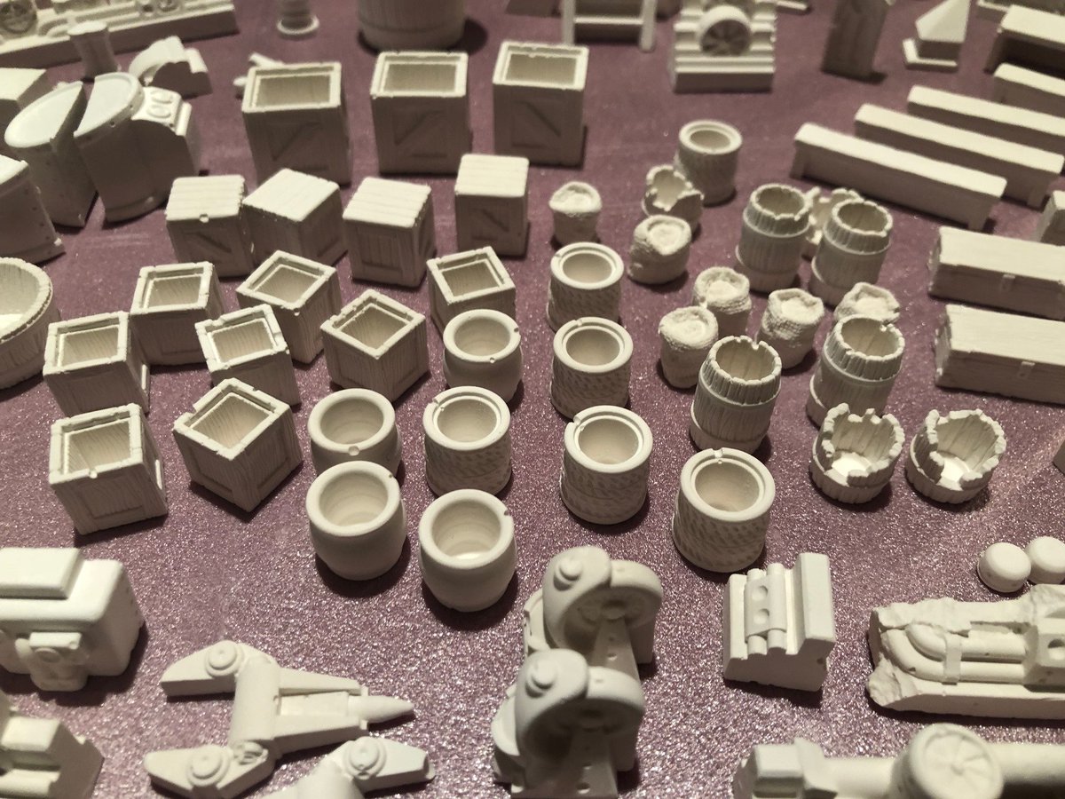 stsOxnard's tweet photo. Soooo much to paint! https://t.co/yzeTpranjs