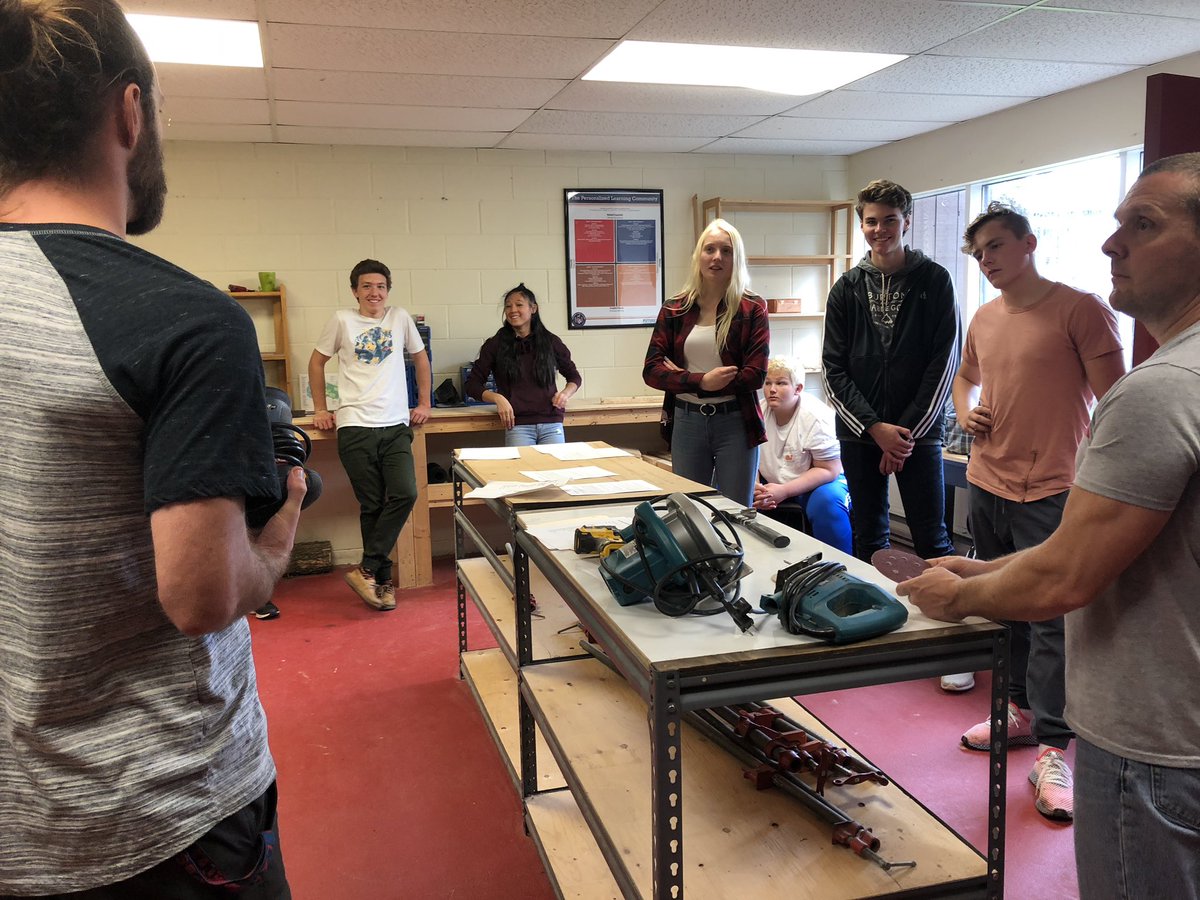 vogtteaching's tweet image. How might a love of wood working stir a sense of action in our students and excite learning?  Friday afternoons is #ActiveTime @RosseauLake #DiscoveryDays