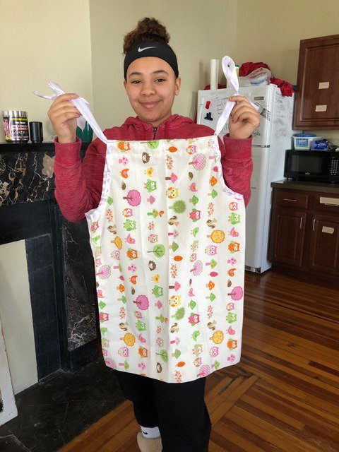 BBBSR's tweet photo. One of our incredible Littles making aprons to send to Africa! We love seeing the amazing things our matches are up too 😃 https://t.co/58lUJw7jdt