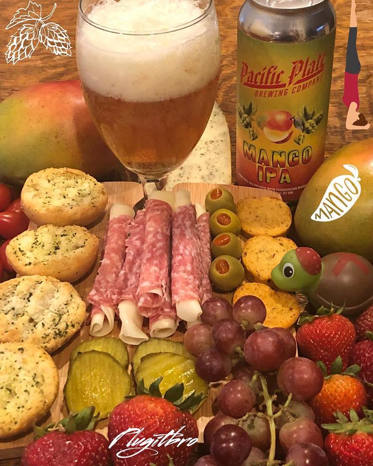 plugitbro's tweet photo. #lunchtime #mango #ipa #craftbeer #foodphoto #cheese #olives #strawberries #grapes #beer #greatday #mangobeer #plugitbro #lunchfortwo #enjoylife #dontworrybehappy #cheeseandcrackers #yoga #pickles #foodphotography https://t.co/MNWYACDKpS