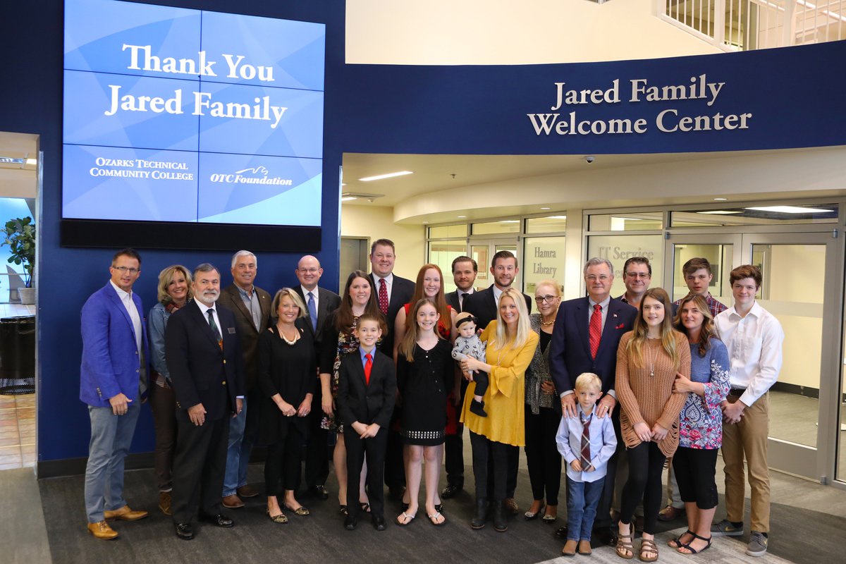 OTCedu's tweet photo. We honored the Jared family today for their gifts of time and resources to OTC. Their latest gift, the Jared Family Welcome Center, stands as a beautiful and inviting entry point into the OTC Springfield Campus. Thank you, Jared family! #myOTC https://t.co/UEjG0nqr93