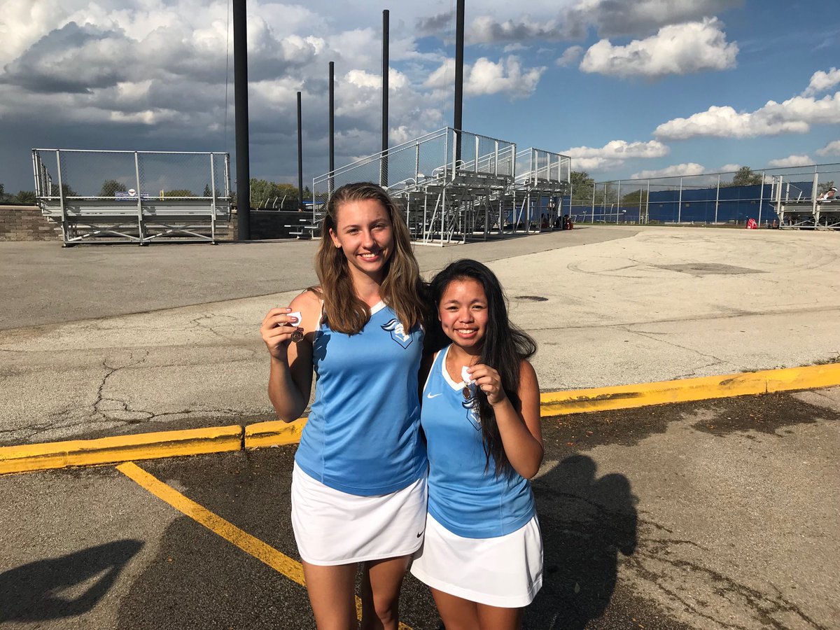 PHSKnightTennis's tweet photo. Seniors Alice Getmanchuk and Amanda Stickels capped off a great season with a third place finish at #3 doubles in the MSL tourney last week.  They finished 15-8 together with only two losses outside of tournament play! https://t.co/Bpl7PRJjcq