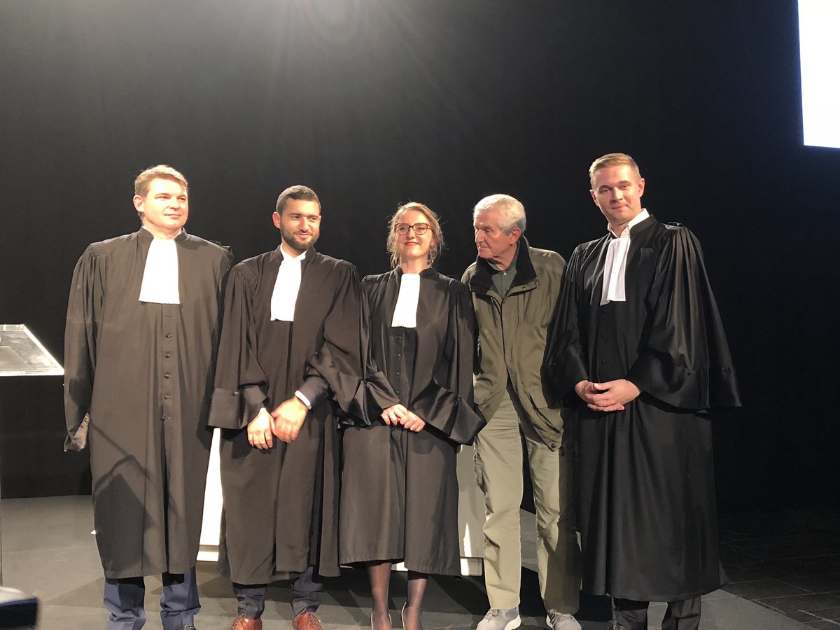 JoelleCottenye's tweet photo. Très honorée de représenter @RPJrLecerf à la rentrée solennelle du @Barreaulille ⚖️en présence de @LelouchOfficiel 🎥teinté d’un discours offensif et éclairé de @sdhonte bâtonnier de l’Ordre et un vibrant hommage à #SimoneVeil #justice #droit #genrehumain https://t.co/gzSstMVDvG