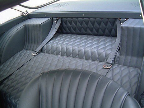 SurreyTrimming's tweet photo. Ferrari Lusso #ferrarilusso #ferrari #classicferrari #ferrariinterior #retrim #leather #carinterior https://t.co/odBLaf3tGQ