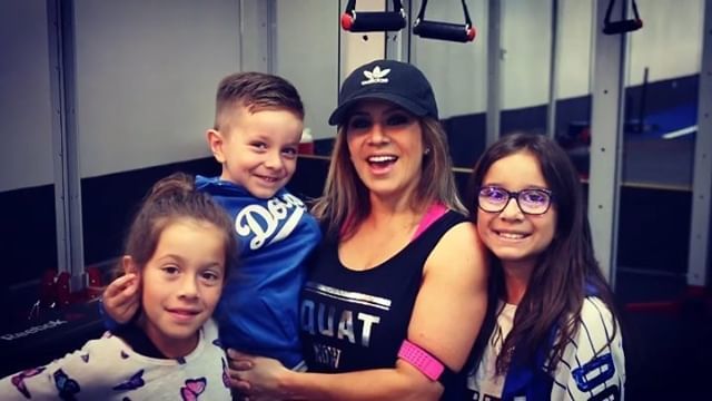 GeneticsTF's tweet image. Don’t forget to cool down and hydrate after your amazing workout at @geneticstrainingfacilities! Both are important to taking care of and keeping your body performing at its highest level 💪🏼💦 #cooldown #HIIT #postworkout #riverside ift.tt/2OBnnlC