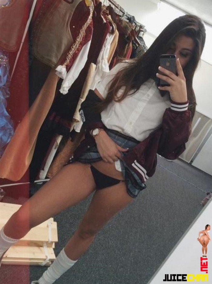PACKSxMEGA2's tweet photo. Linda colegiala!! https://t.co/GVhQOtFnU5