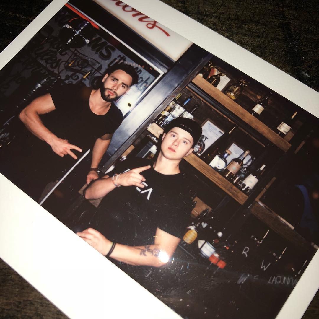 pettycashTO's tweet photo. Come hang out with the team tonight at Petty Cash! Swing by between 5-7PM for $5 mixed drinks during Friday’s After Work #FAW #ThatsPetty https://t.co/EdFzknnyub