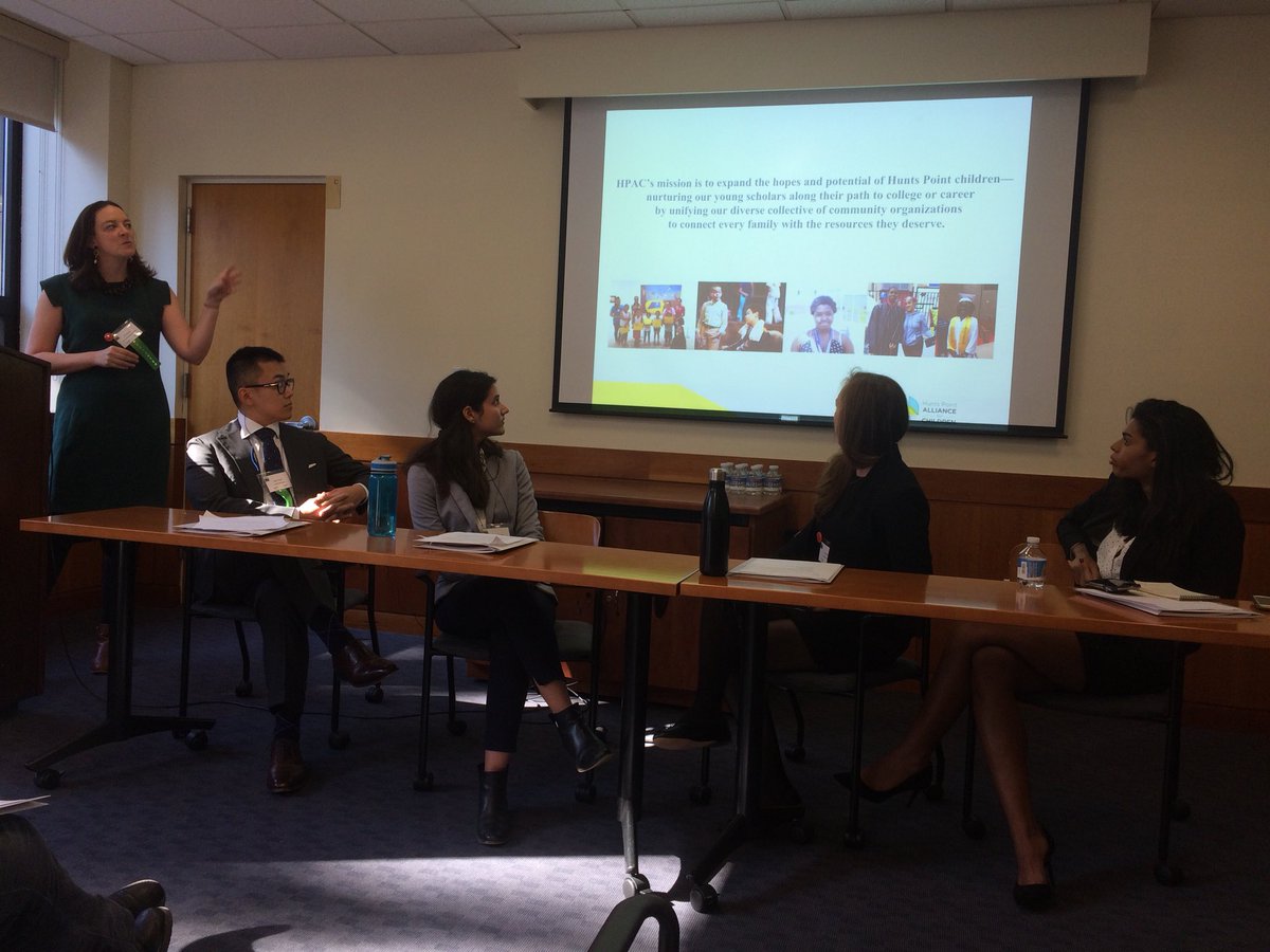 HPAC10474's tweet photo. @jilleroche on important role of community-based organizations in supporting students on academic pathways. With amazing @FordhamNYC grad students sharing recs from their Hunts Point research and  #hpacscholar and BC senior Nisha highlighting personal insights! https://t.co/Hyz81vs3DD