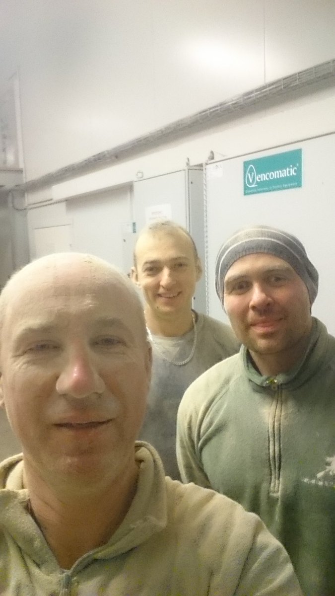 Just spent a very enjoyable Friday evening cleaning a feed bin out