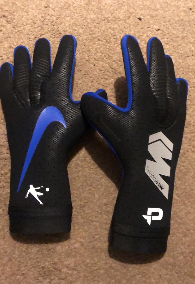 goalkeeper gloves nike 2018