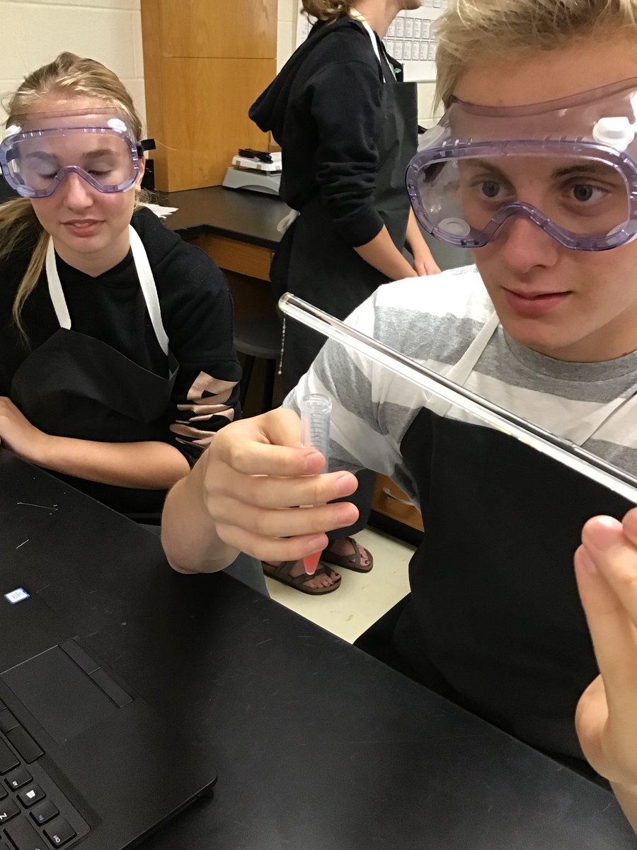 hesterscience's tweet image. PLTW Principles of Biomedical Science explored the process of DNA extraction to better understand how DNA Analysts process crime scene DNA samples! @warriorsci1 #WarriorSTRONG #ssdpride