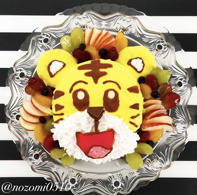 Piling up jade and gold tweet media