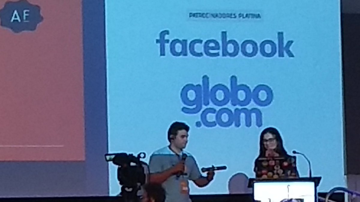 gdiogenes's tweet image. Palestra de @juditecypreste na #PYTHONBR14, presença especial no palco de @italorossi