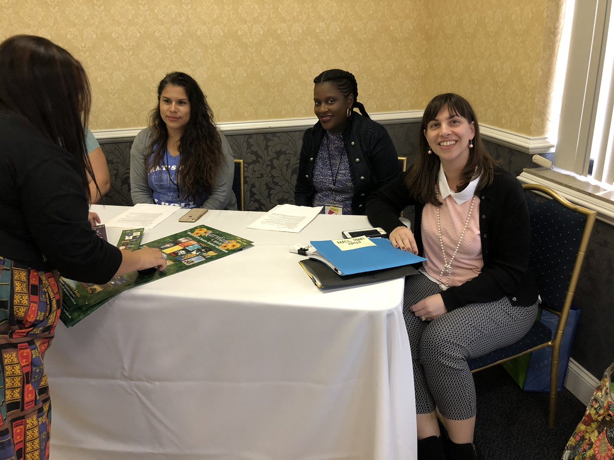 hvanpuymbroeck's tweet photo. These awesome @MCPSSLMP media specialists are #leadingbeyondthelibrary! We love the it and are so grateful for your passion! #maslmd18 https://t.co/C1jR0FfxtU