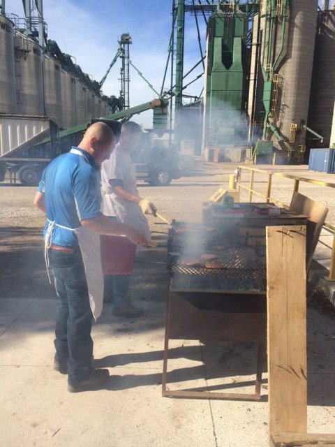 SUPERERM_'s tweet photo. Successful day fundraising for #wheelsofhope @HensallBranch @ThompsonsGrain .  #PinkDay #WearPinkProud #CancerFundrasier #CommunitySupport Thank you to everyone for their support. https://t.co/BKZqOxK0ty